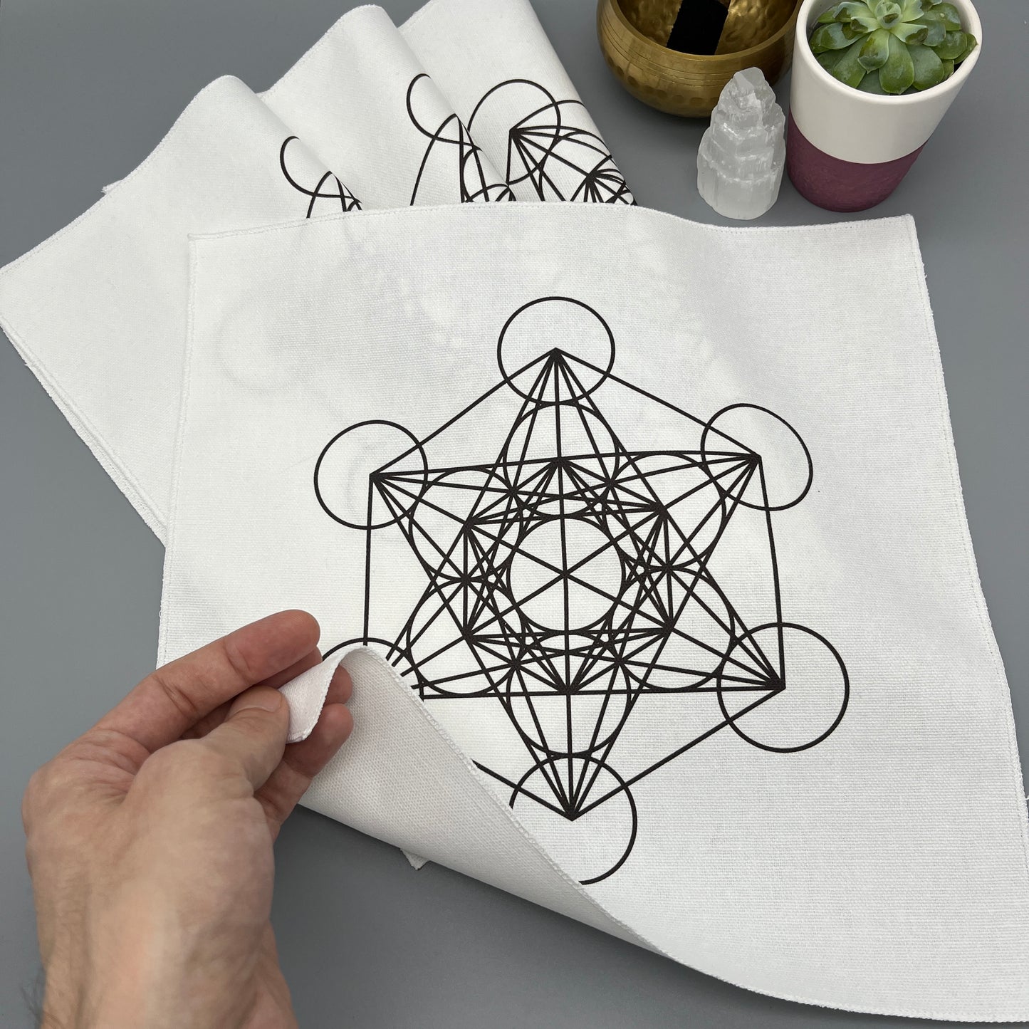 Merkaba Activation Crystal Grid Kit with 5 Platonic Solid Crystals, Mini Sphere & Clear Quartz Merkaba