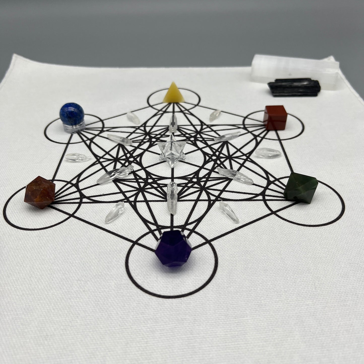 Merkaba Activation Crystal Grid Kit with 5 Platonic Solid Crystals, Mini Sphere & Clear Quartz Merkaba